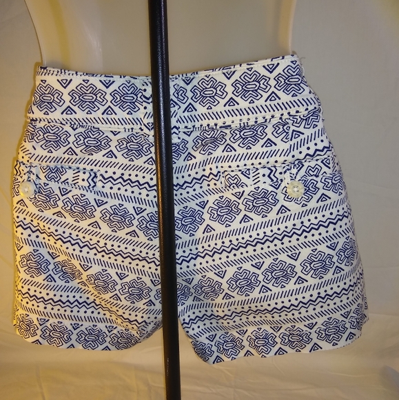 Red Camel Dark Blue & White Geometric Pattern Size 9 Junior Shorts - Picture 6 of 8